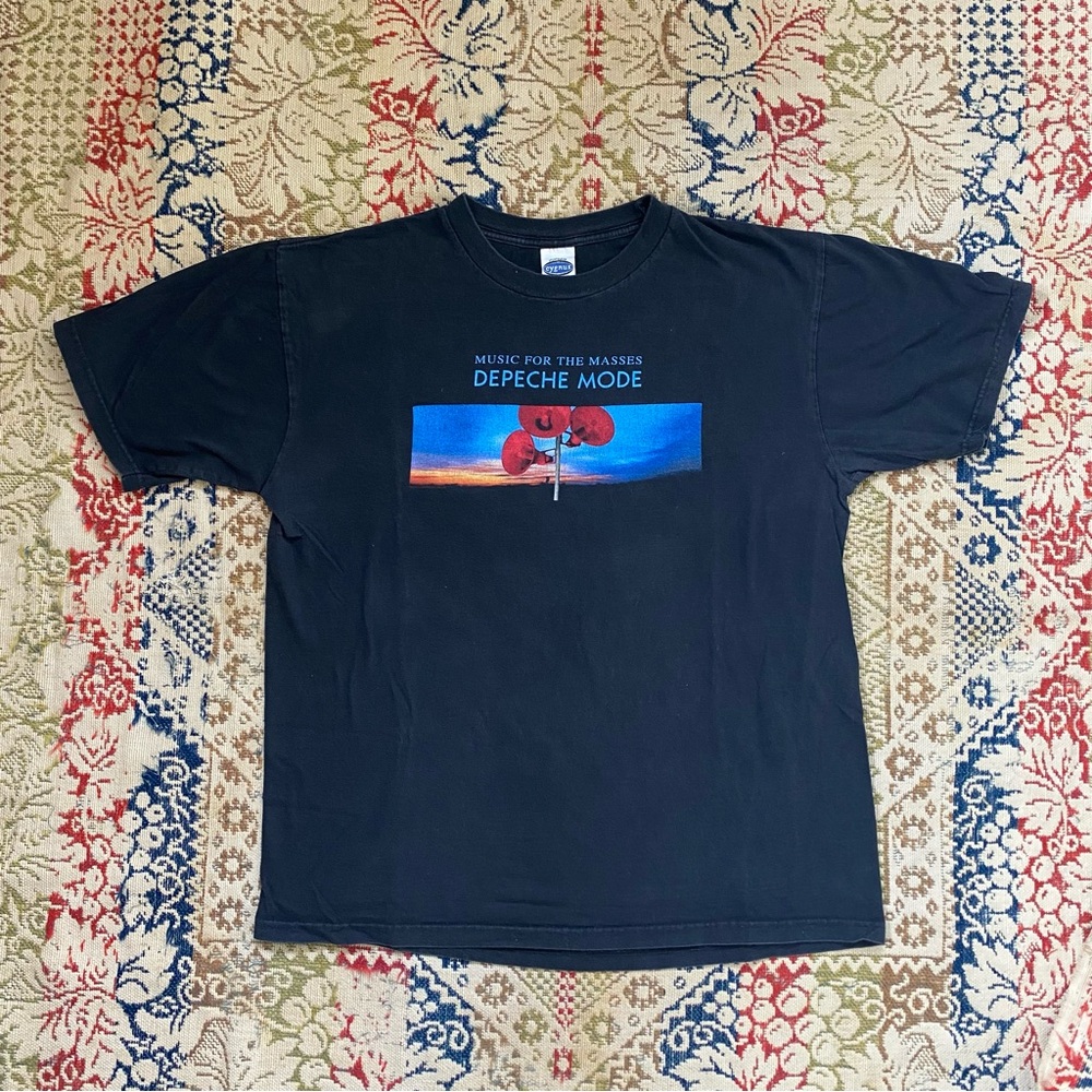 Vintage Y2K Depeche Mode Music for the Masses T-shirt Band Tee Cygnus Tag L